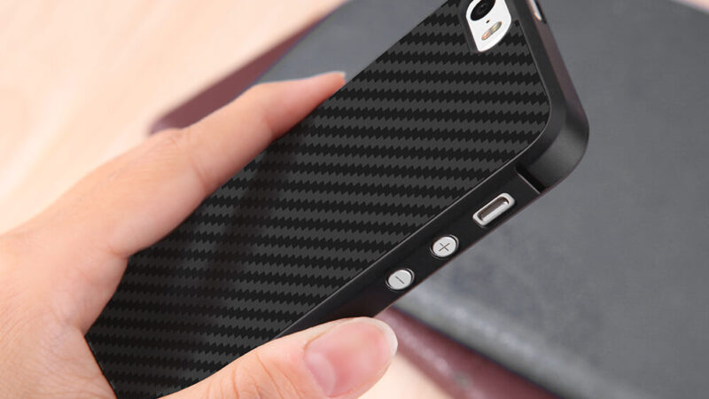 Карбоновые чехлы для iPhone: стильная защита смартфона
