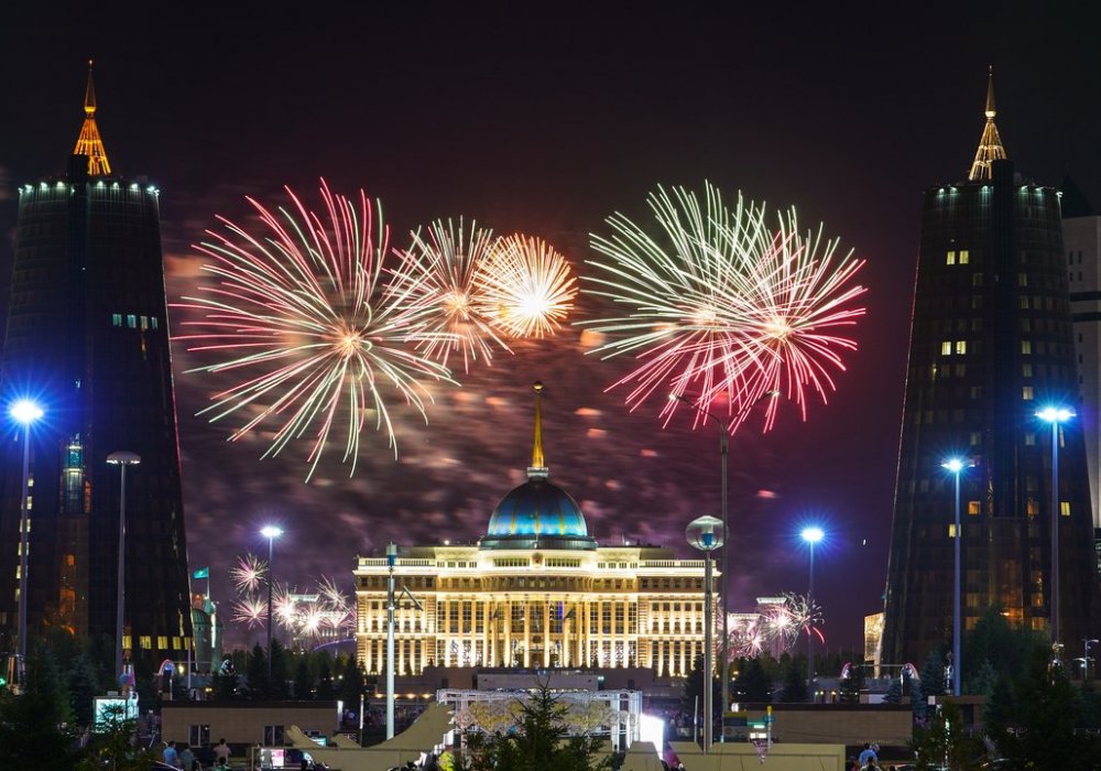 Где найти салюты в Алматы и украсить свой праздник